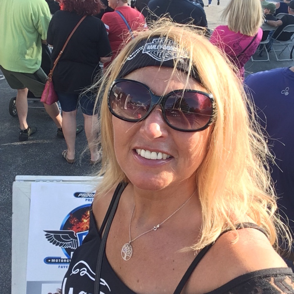 Meet your Posher, Tresa